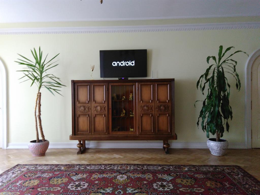 Apartment Na Rynok Square Львов Экстерьер фото